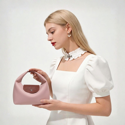 NEEZLY™ 3 in 1 Crescent Bag